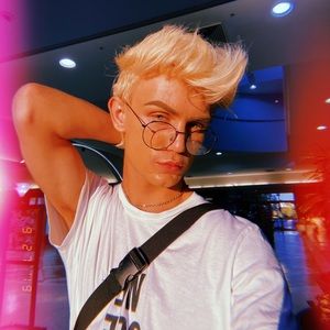 Meet your Posher, Ian